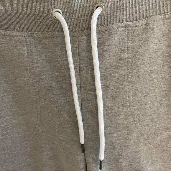 𝅺SPORTSWEAR Unisex 3 Stripe Tapered Drawstring Joggers, Cuffed Ankle - Picture 7 of 11